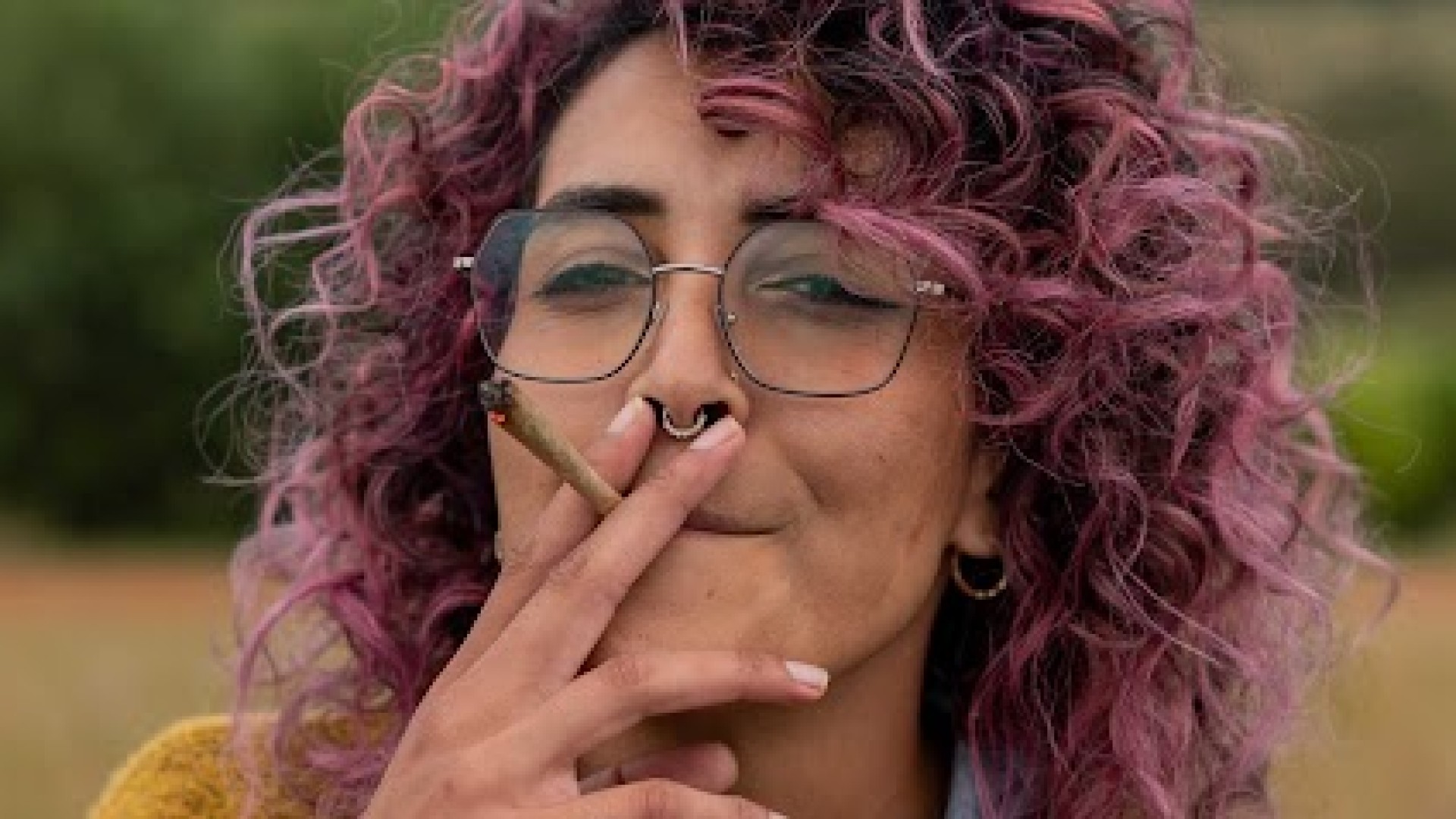 Afinal, qual a diferença entre o uso medicinal e recreativo? a cannabis pode mesmo ser comparada às outras drogas?